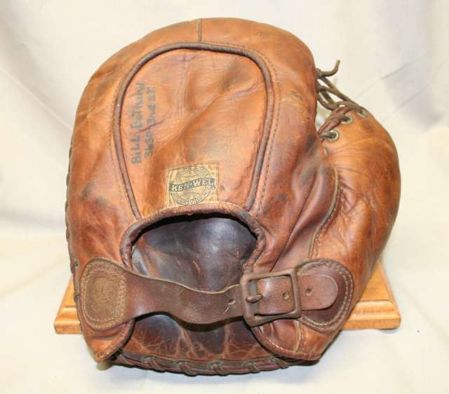 Joe Judge Ken Wel Back